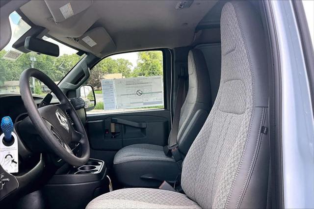 2026 GMC Savana Cargo 2500 Regular Wheelbase, Work Van, RWD