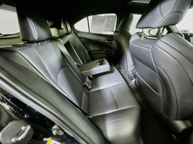 2019 Lexus UX 200 F SPORT