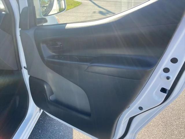 2021 Nissan NV200 Compact Cargo SV Xtronic CVT