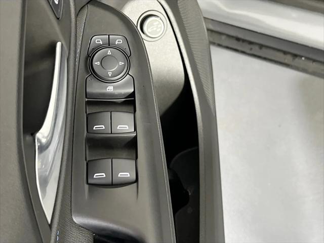 2025 Buick NV Sport Touring FWD