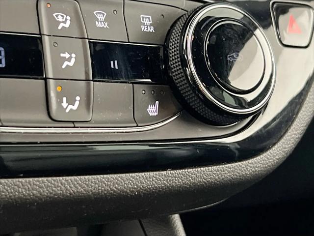 2025 Buick NV Sport Touring FWD