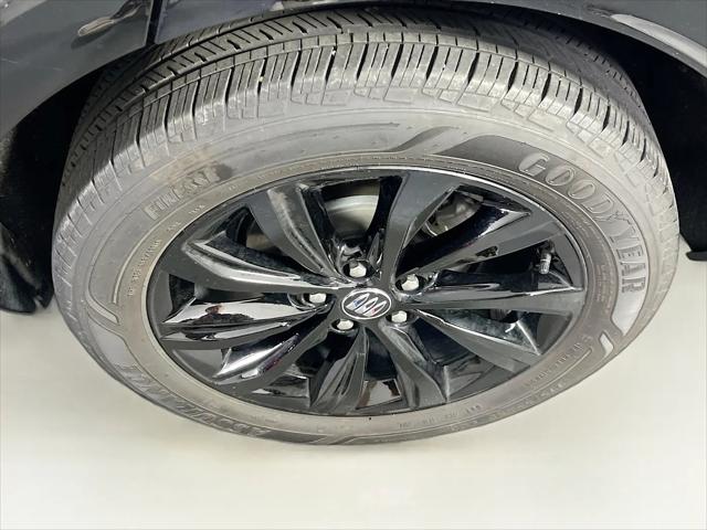 2025 Buick NV Sport Touring FWD