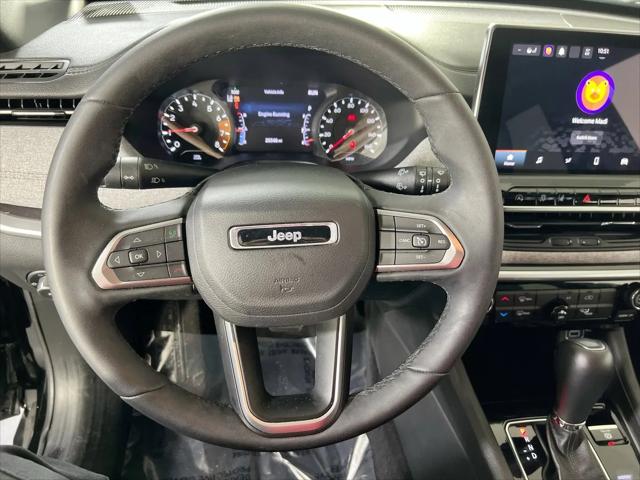2023 Jeep Compass Latitude Lux FWD