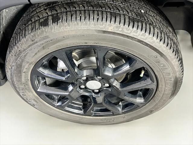 2023 Jeep Compass Latitude Lux FWD