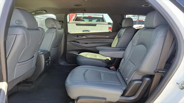 2023 Buick Enclave Essence FWD