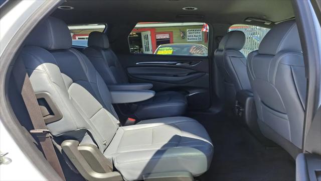 2023 Buick Enclave Essence FWD