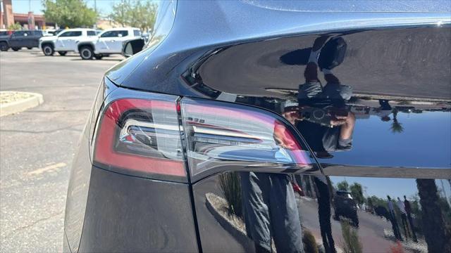 2023 Tesla Model Y Long Range Dual Motor All-Wheel Drive