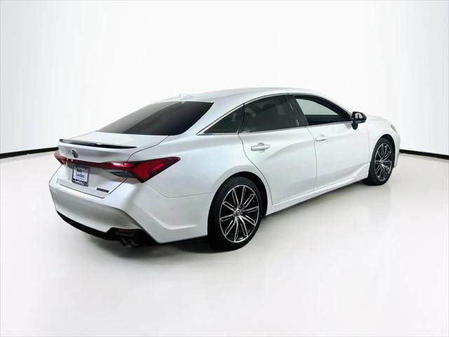 2019 Toyota Avalon Touring