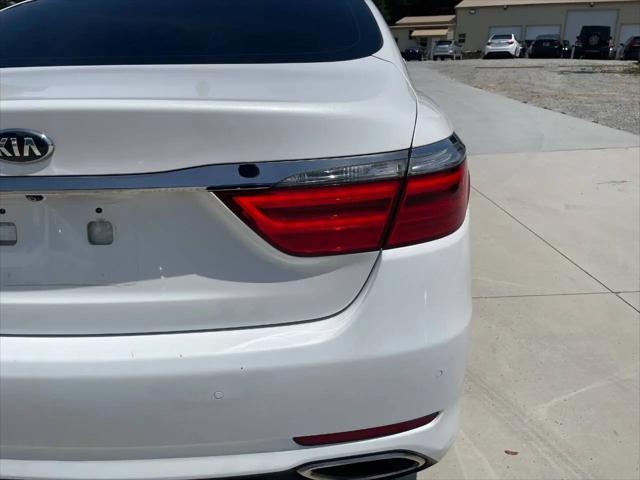 2016 Kia K900 Luxury 3.8L