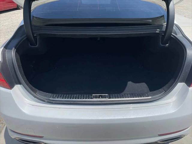 2016 Kia K900 Luxury 3.8L