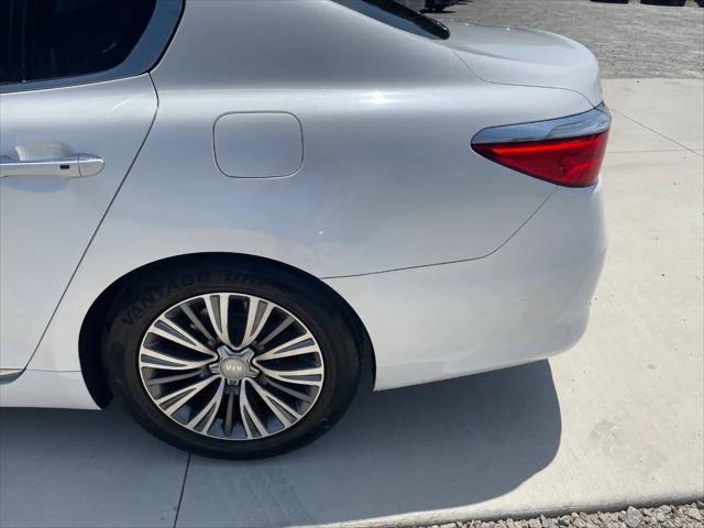 2016 Kia K900 Luxury 3.8L