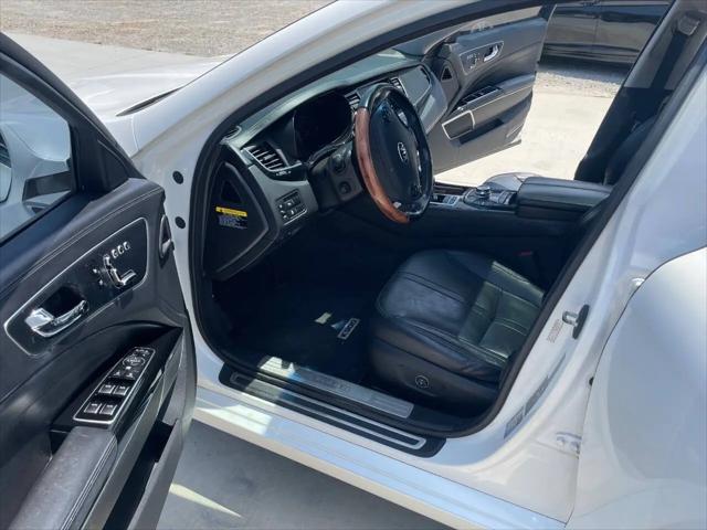 2016 Kia K900 Luxury 3.8L