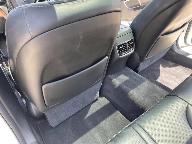 2016 Kia K900 Luxury 3.8L