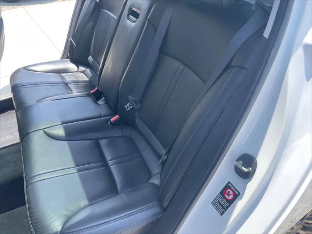 2016 Kia K900 Luxury 3.8L