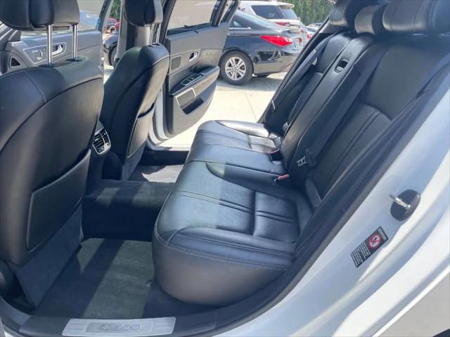 2016 Kia K900 Luxury 3.8L