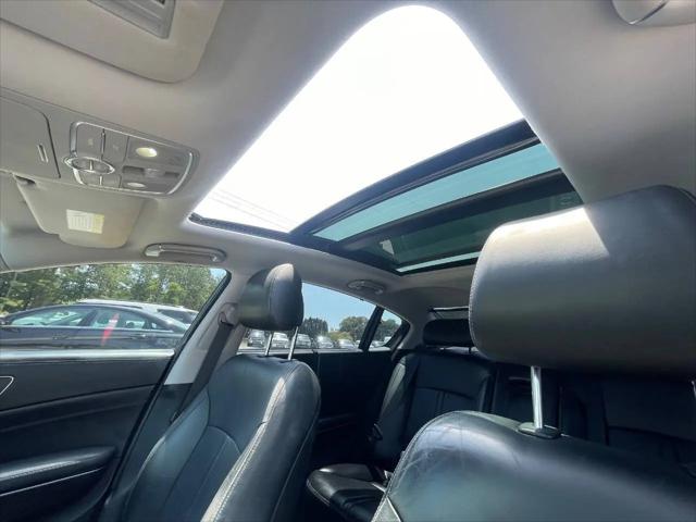 2016 Kia K900 Luxury 3.8L