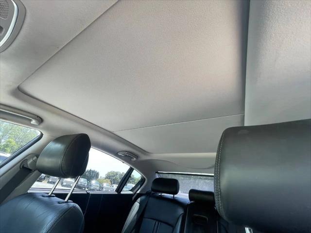 2016 Kia K900 Luxury 3.8L