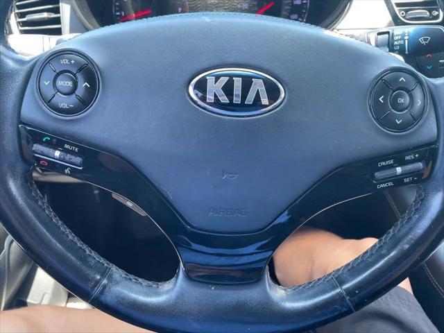 2016 Kia K900 Luxury 3.8L