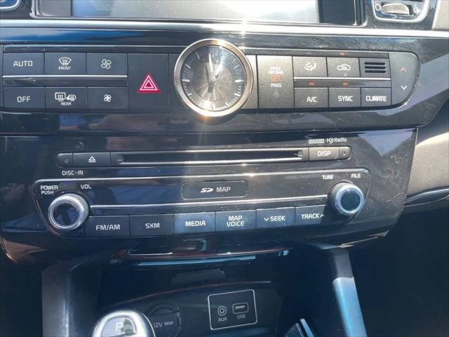 2016 Kia K900 Luxury 3.8L