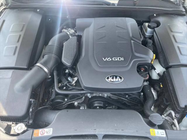 2016 Kia K900 Luxury 3.8L