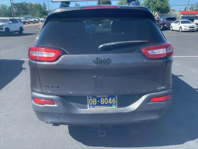 2016 Jeep Cherokee Altitude