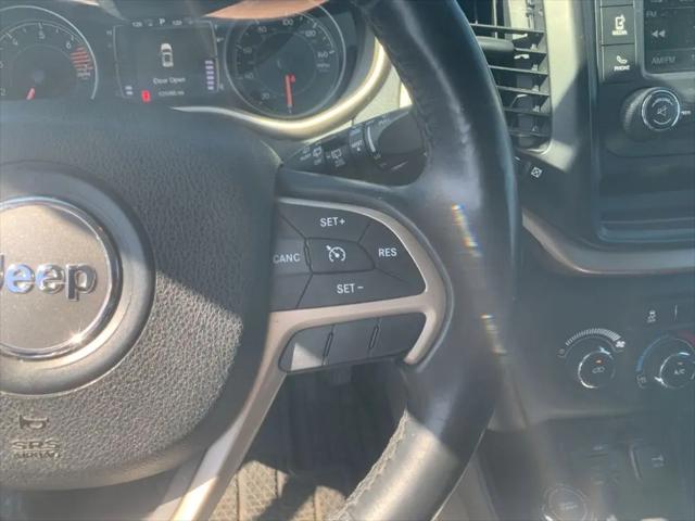 2016 Jeep Cherokee Altitude