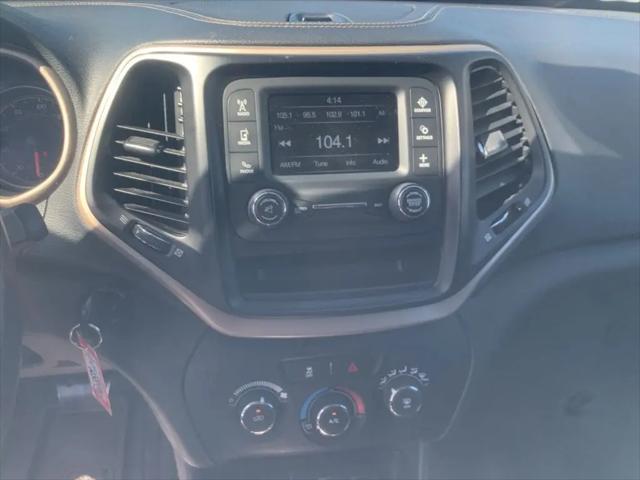 2016 Jeep Cherokee Altitude
