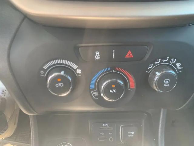 2016 Jeep Cherokee Altitude