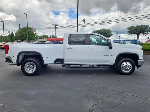 2026 Chevrolet Silverado 3500HD Crew Cab, Long Bed, LT Dual Rear Wheel, RWD