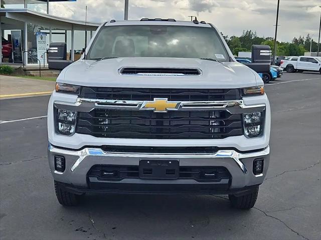 2026 Chevrolet Silverado 3500HD Crew Cab, Long Bed, LT Dual Rear Wheel, RWD