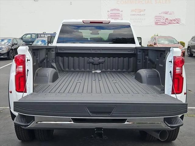 2026 Chevrolet Silverado 3500HD Crew Cab, Long Bed, LT Dual Rear Wheel, RWD