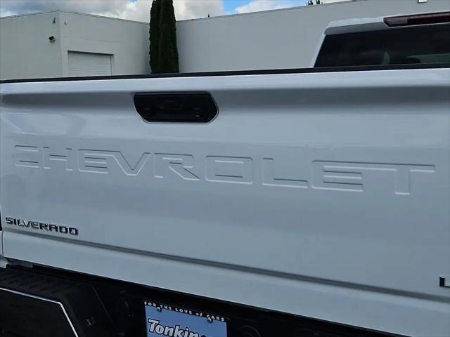 2026 Chevrolet Silverado 3500HD Crew Cab, Long Bed, LT Dual Rear Wheel, RWD