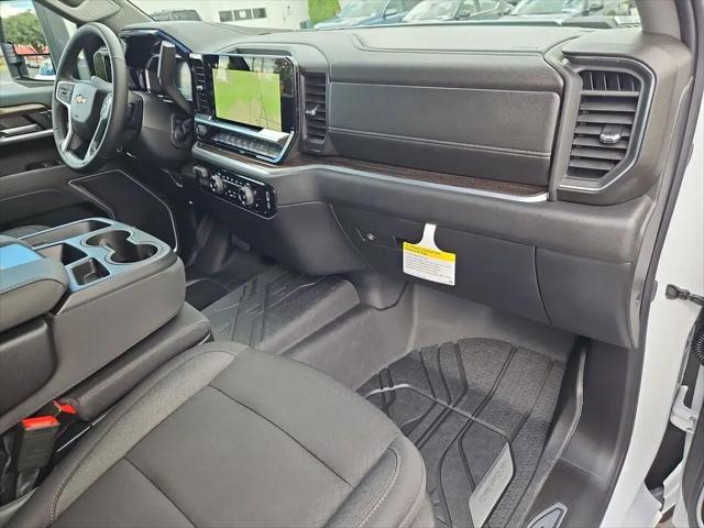 2026 Chevrolet Silverado 3500HD Crew Cab, Long Bed, LT Dual Rear Wheel, RWD