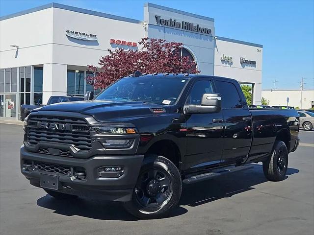 2025 Ram 3500 Tradesman Crew Cab 4x4 8' Box