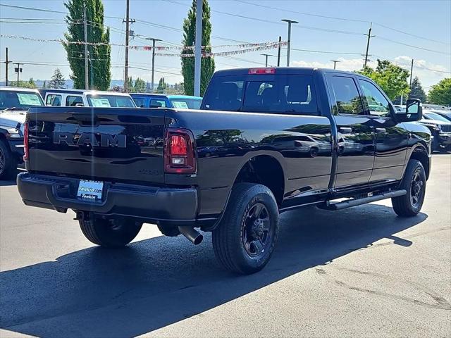 2025 Ram 3500 Tradesman Crew Cab 4x4 8' Box