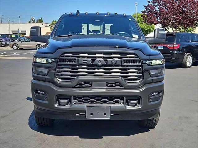 2025 Ram 3500 Tradesman Crew Cab 4x4 8' Box