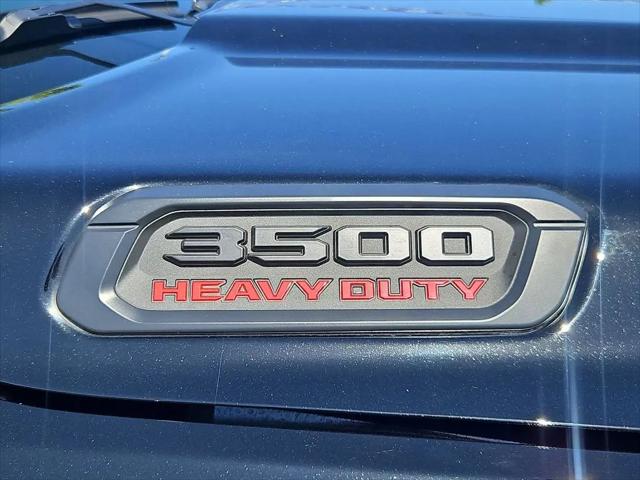 2025 Ram 3500 Tradesman Crew Cab 4x4 8' Box