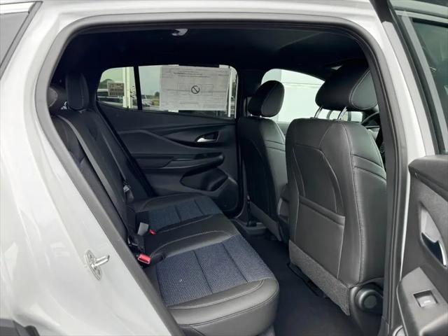2026 Buick NV Preferred FWD