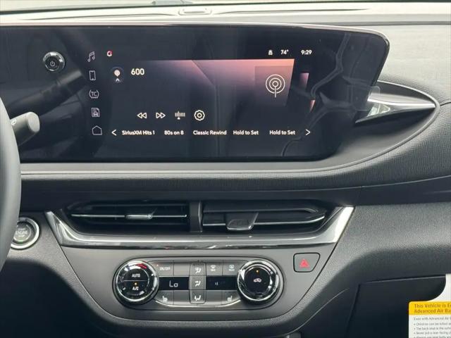 2026 Buick NV Preferred FWD