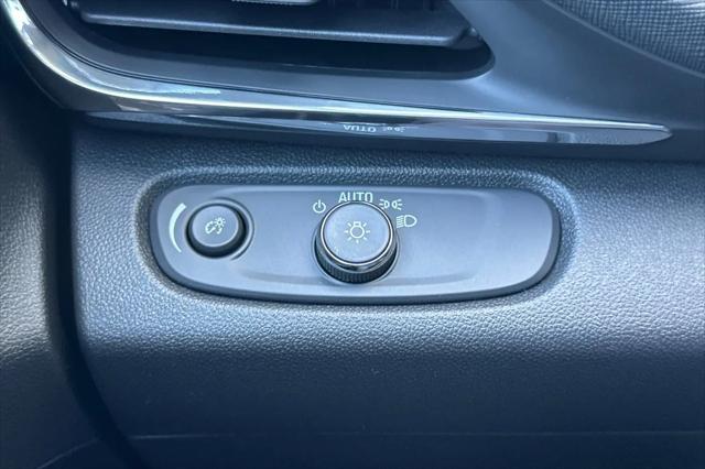 2026 Buick NV Preferred FWD