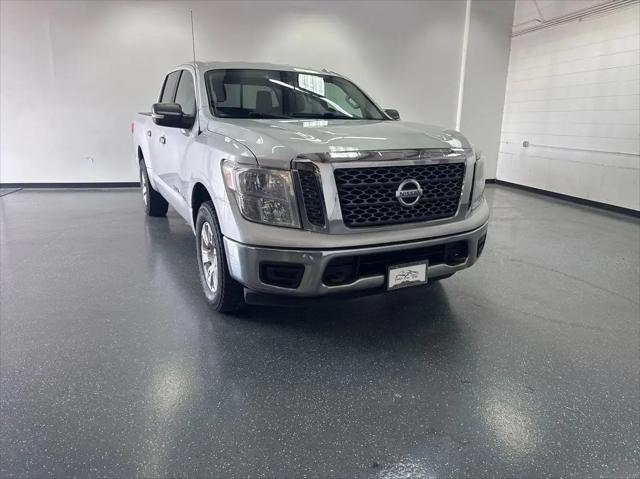 2018 Nissan Titan SV for sale in Englewood, CO