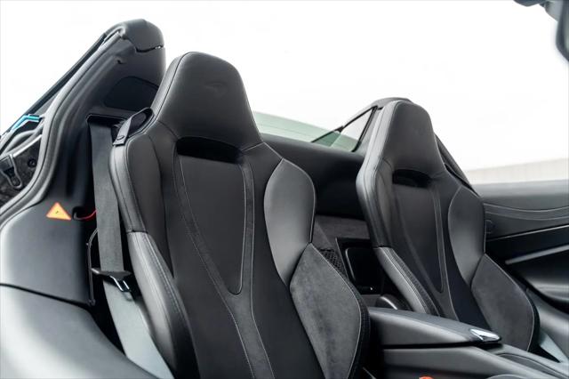 2025 McLaren 750S Spider