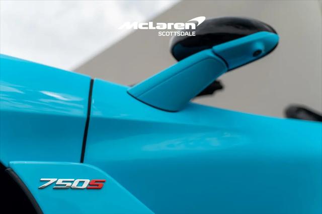2025 McLaren 750S Spider