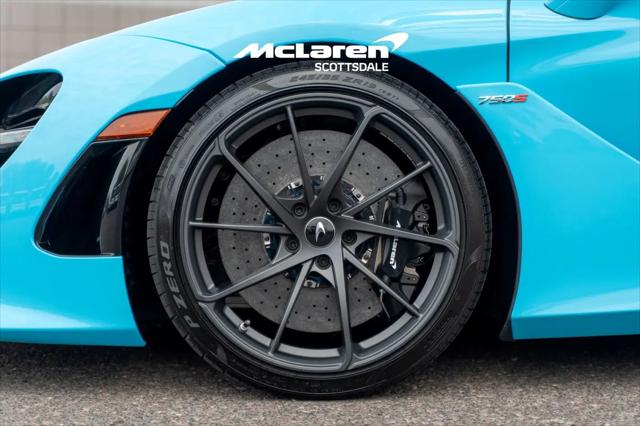 2025 McLaren 750S Spider