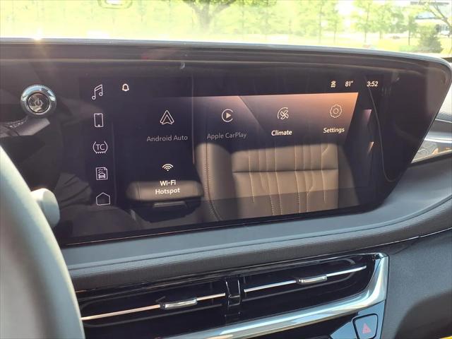 2026 Buick NV Avenir FWD