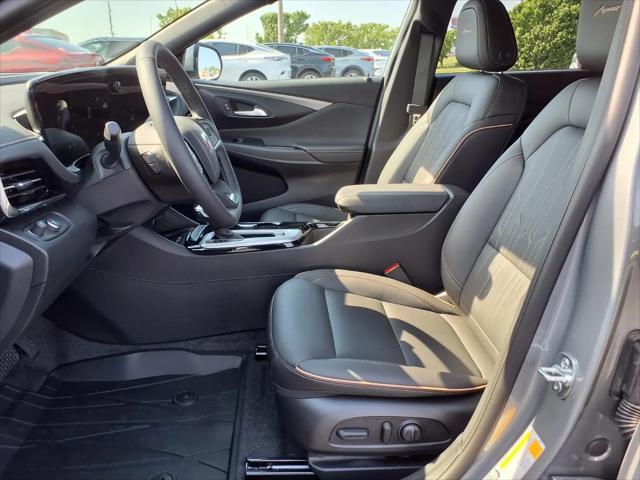 2026 Buick NV Avenir FWD