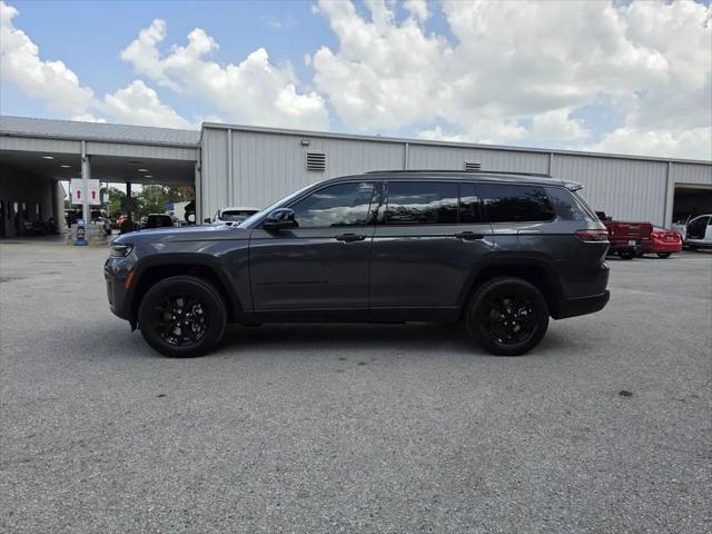 2026 Jeep Grand Cherokee L Altitude 4x4