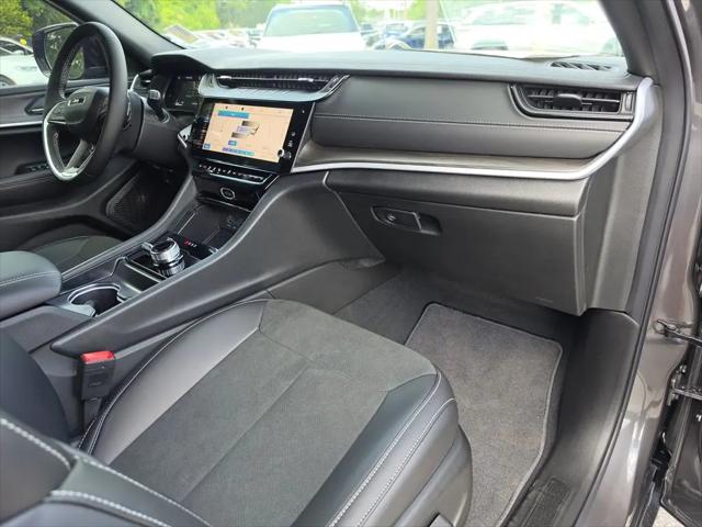 2026 Jeep Grand Cherokee L Altitude 4x4
