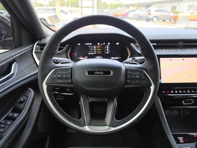 2026 Jeep Grand Cherokee L Altitude 4x4
