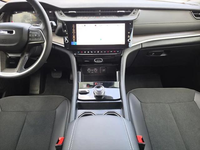 2026 Jeep Grand Cherokee L Altitude 4x4